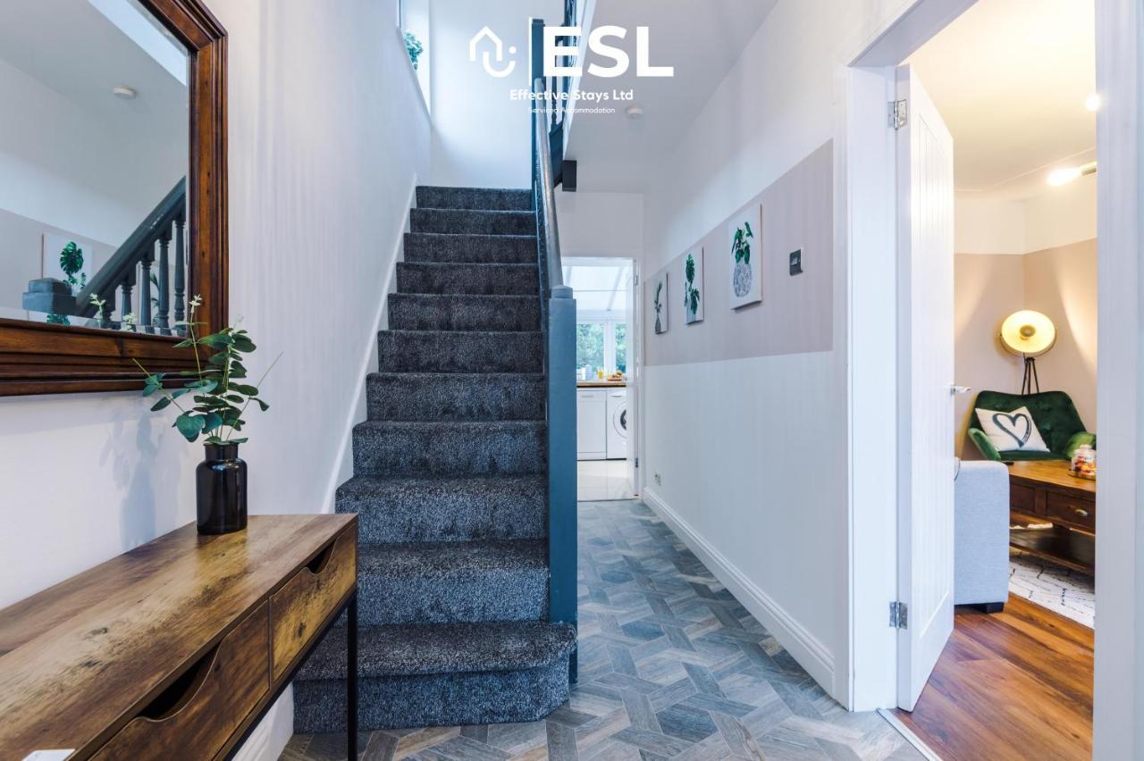 Open Plan - 3 Bedroom House - Garden And Outdoor Seating - Driveway Parking - Short Drive To City Centre Saughall Luaran gambar